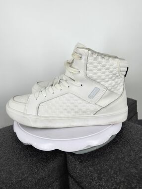 Zumba Street Boss White High Top Dance Sneakers Womens 12 Quilted A1F00040-WHTE